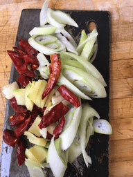 爆炒锥螺的做法2